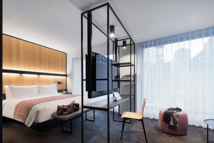 Room 20 of 105