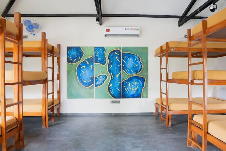Room 22 of 111