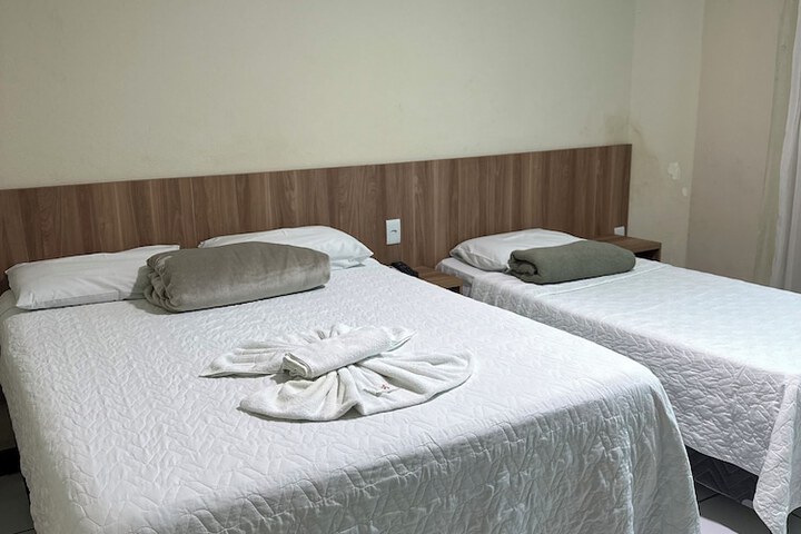 Room 7 of 90