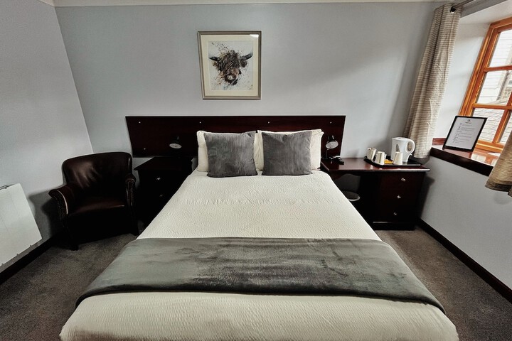Room 4 of 21