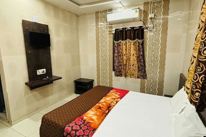 Room 20 of 27