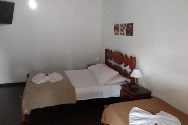 Room 14 of 19