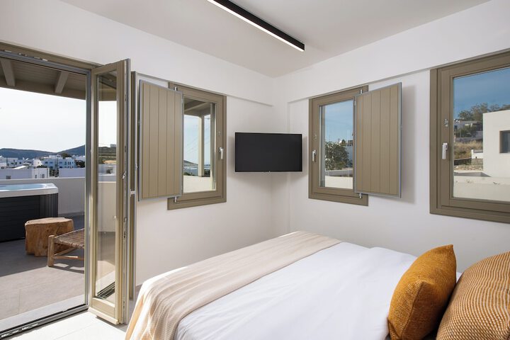 Room 9 of 95