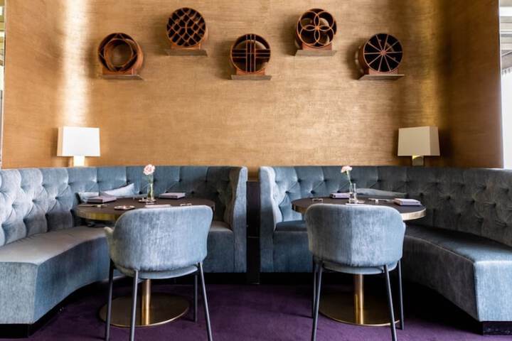 Dining 98 of 147