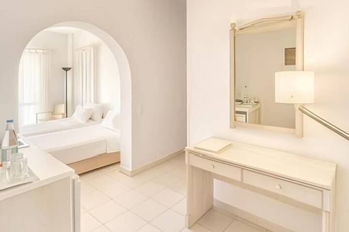 Room 18 of 52