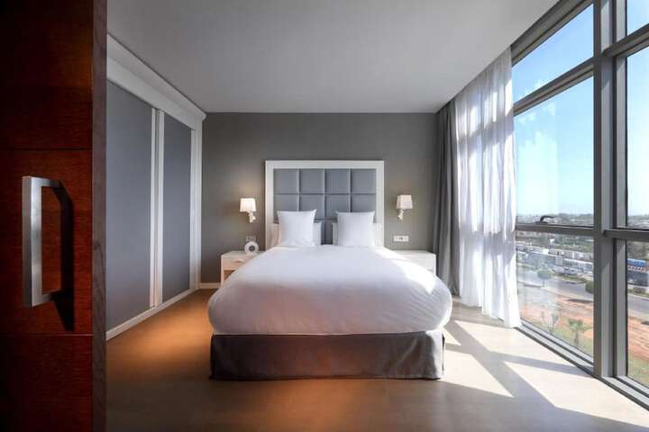 Room 22 of 52