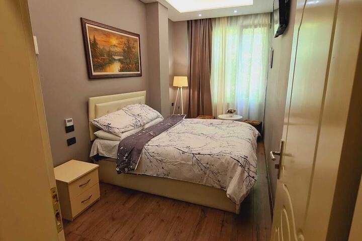 Room 3 of 11