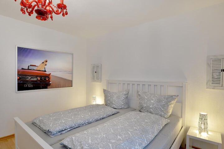 Room 4 of 50