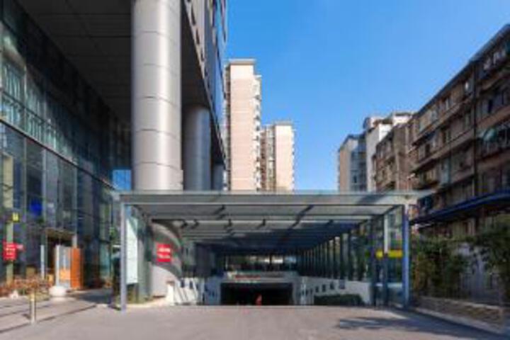 Chengdu Lanting Xingxuan Space Hotel (Jinli Wuhouxuan Branch)