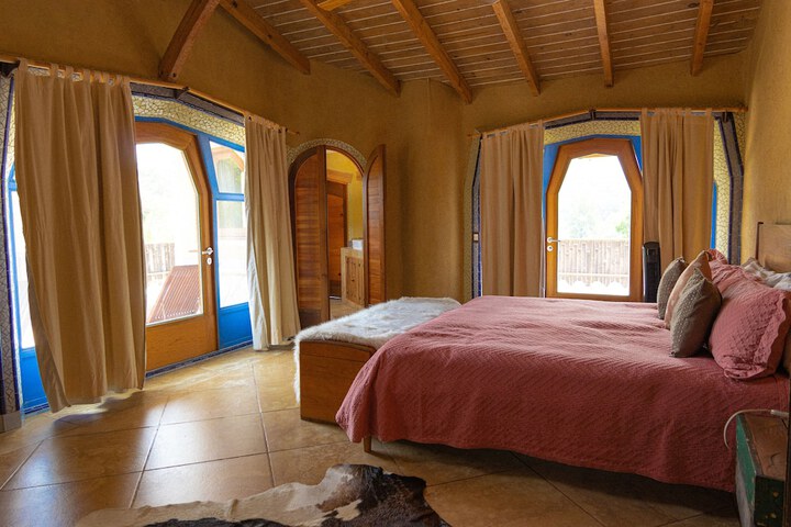 Room 8 of 24