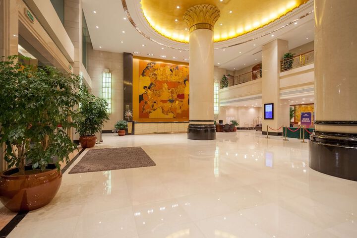 Lobby Photos