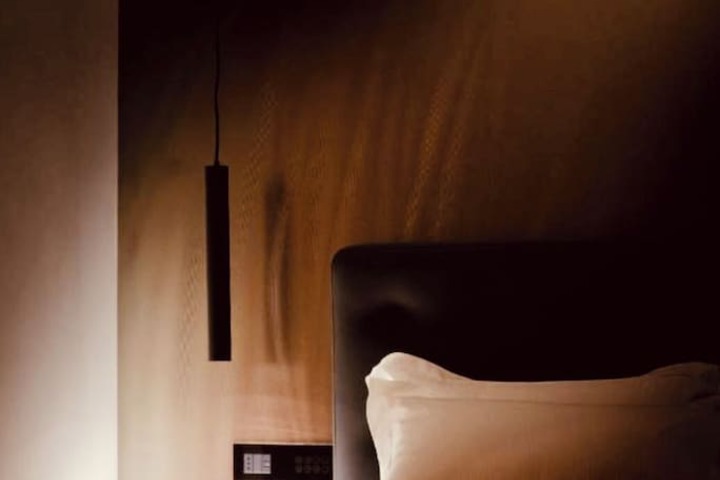 Room 7 of 97