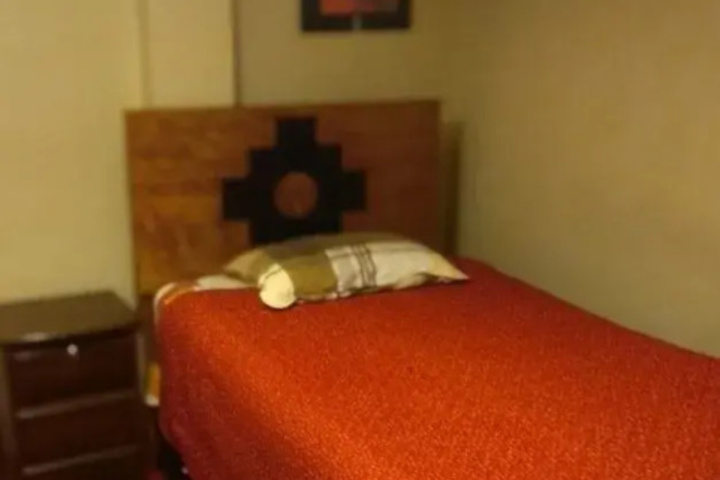 Room 7 of 11