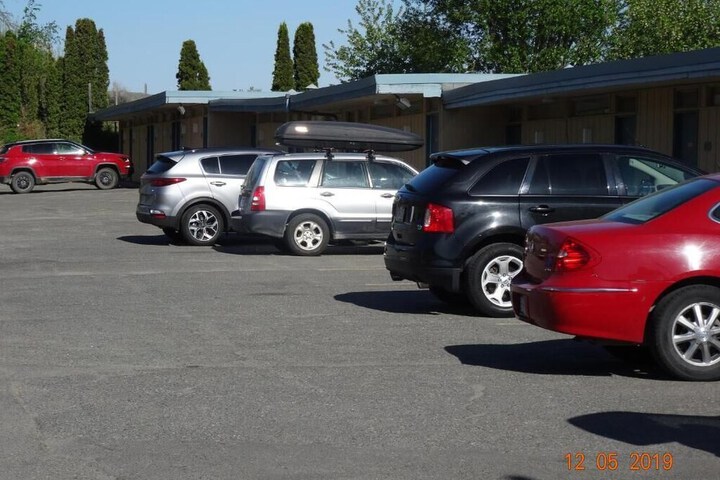 Property Grounds 32 of 37