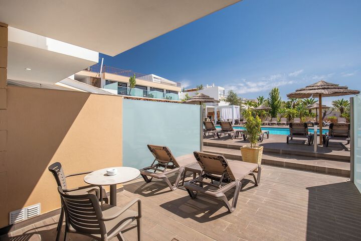 Terrace/Patio 98 of 157