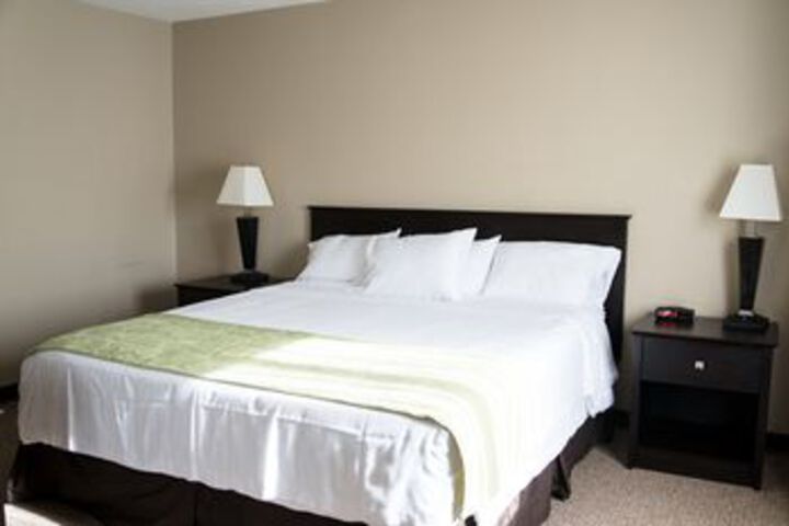 Room 3 of 12