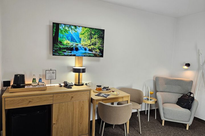 Room 20 of 73
