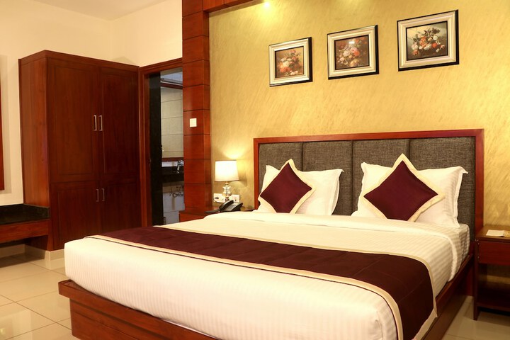 Room 20 of 65