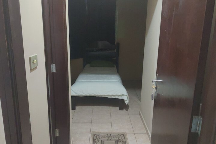 Room 15 of 33