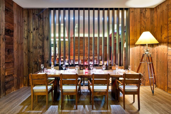 Dining 171 of 208