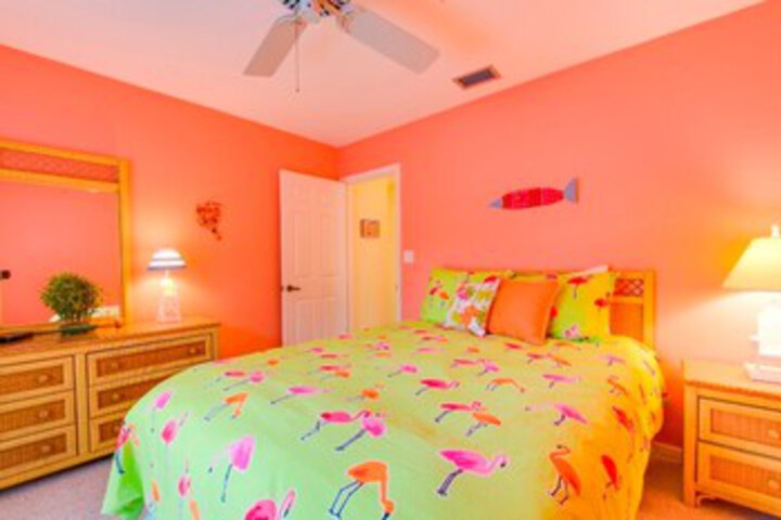 Room 15 of 18