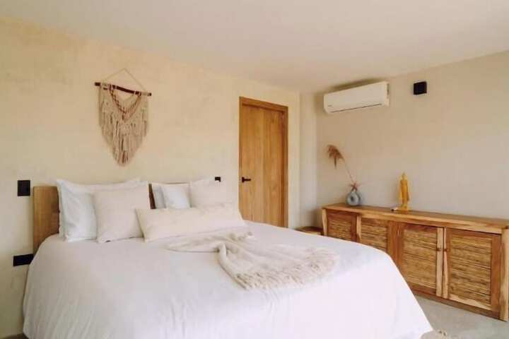 Room 22 of 75