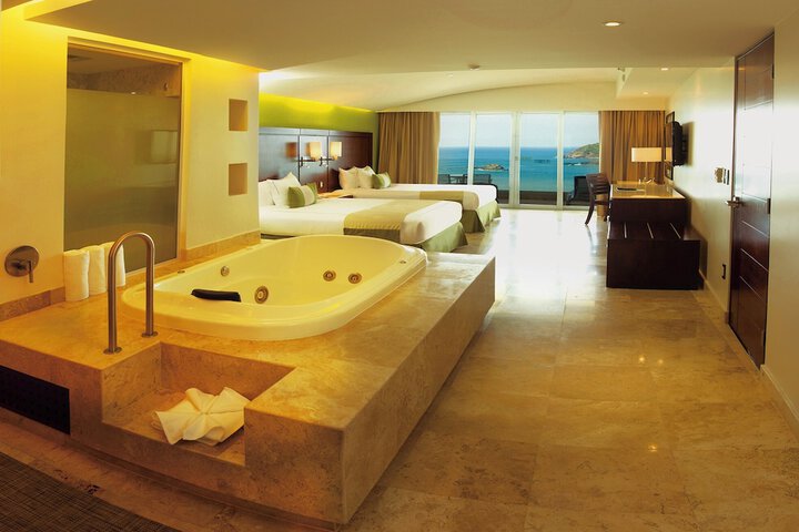 Room 9 of 56