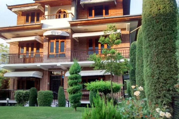 The Oasis Srinagar