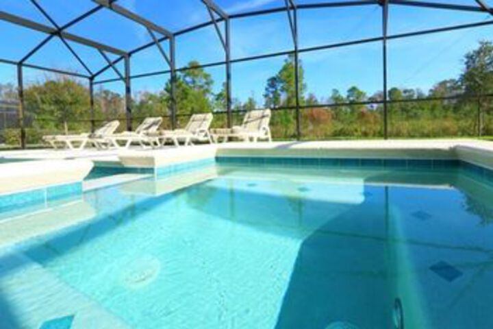 Pool 28 of 41