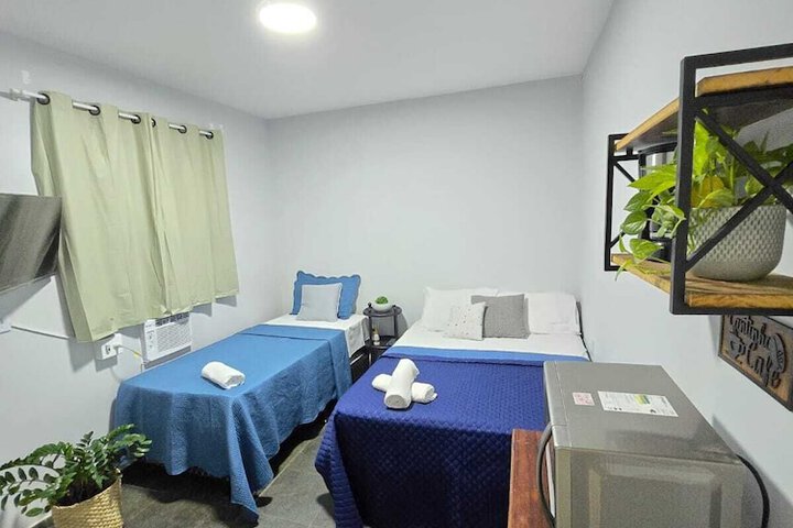 Room 4 of 28