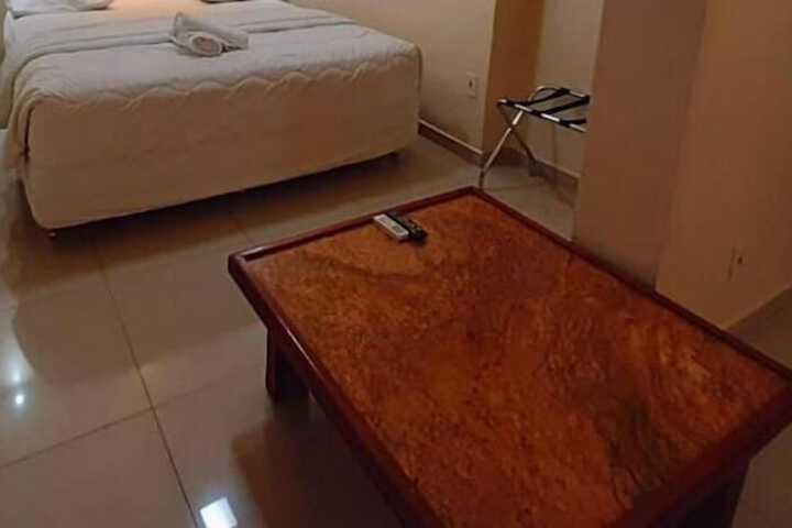 Room 10 of 73