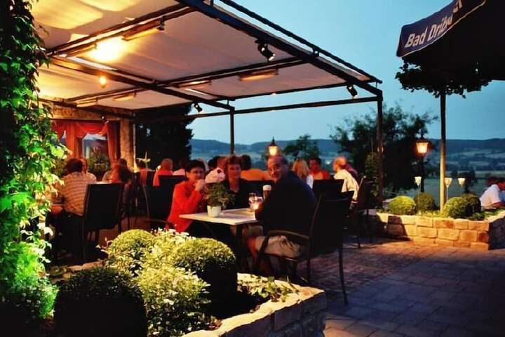 Dining Photos