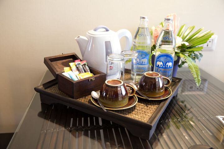Breakfast/Coffee Service 27 of 89
