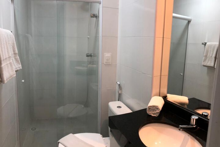 Room 3 of 37