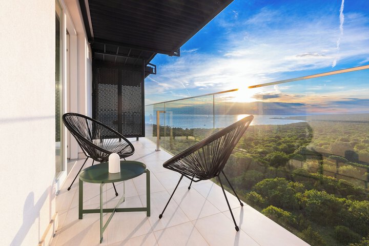 Terrace/Patio 52 of 110