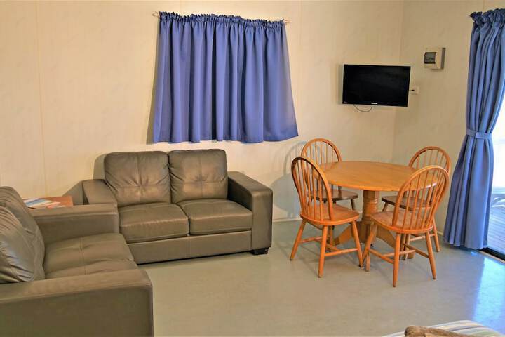 Room 9 of 22