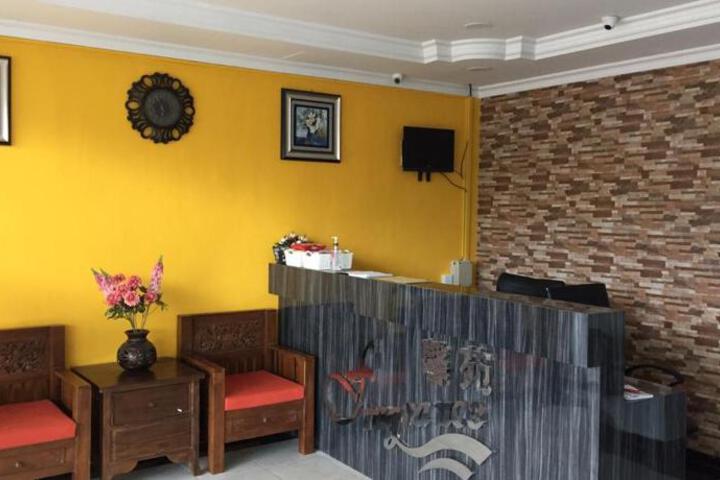 Fragrance Hotel
