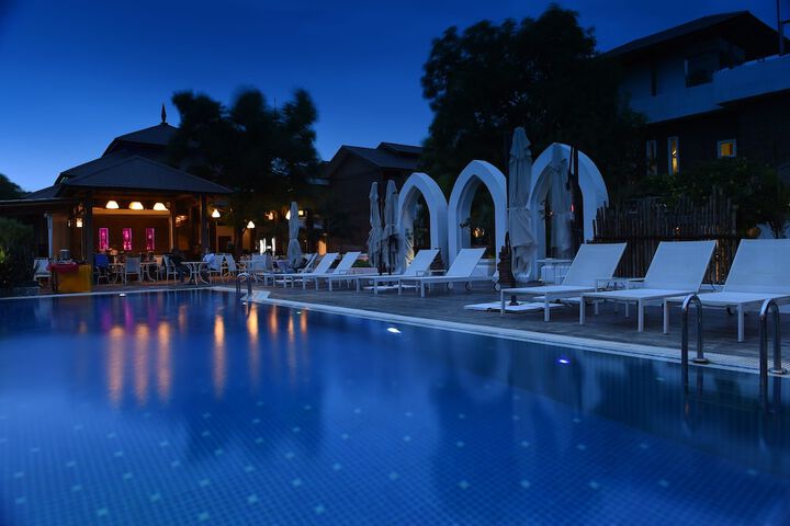 Pool 43 of 80