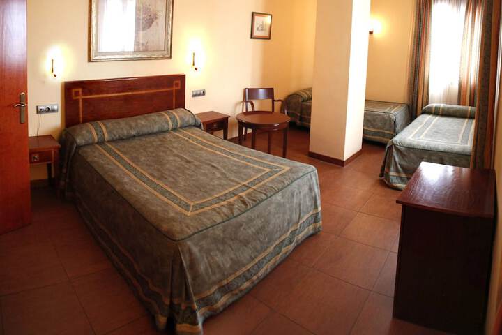 Room 6 of 41
