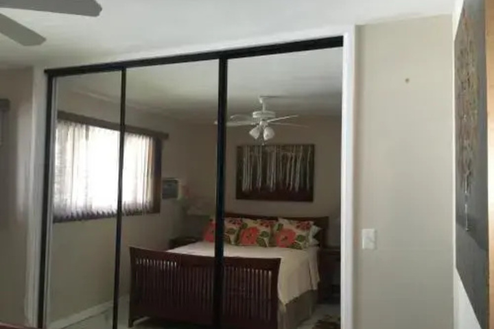 Room 2 of 28