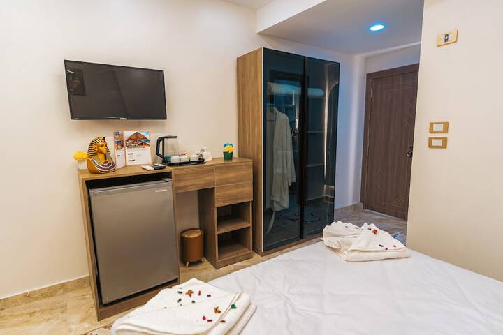 Room 28 of 57