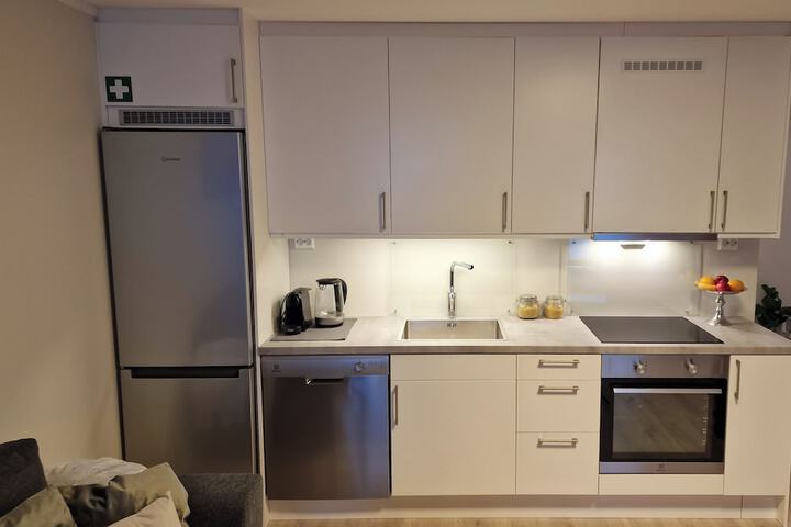 Room 32 of 159