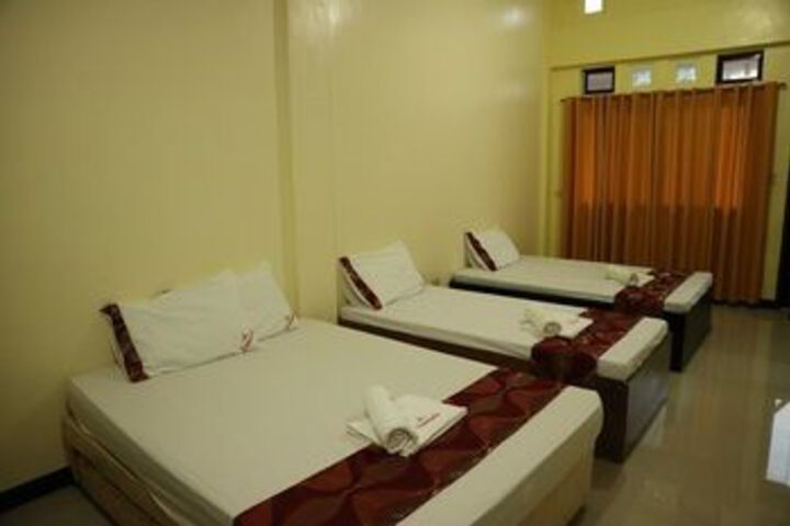 Room 15 of 25