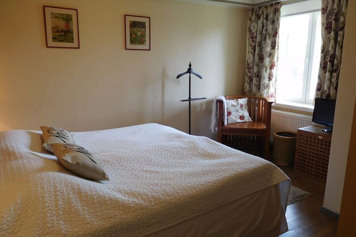 Room 13 of 70