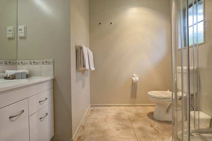 Room 30 of 52