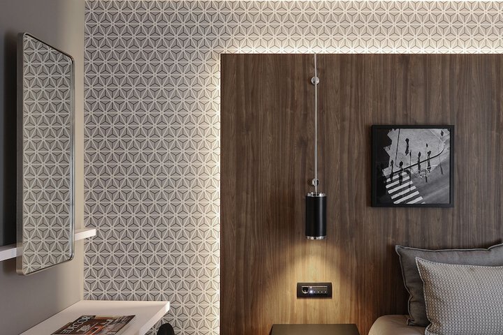 Room 12 of 52