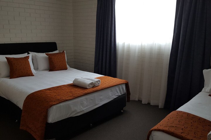 Room 11 of 58