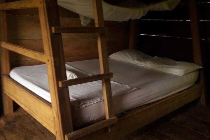 Room 3 of 42
