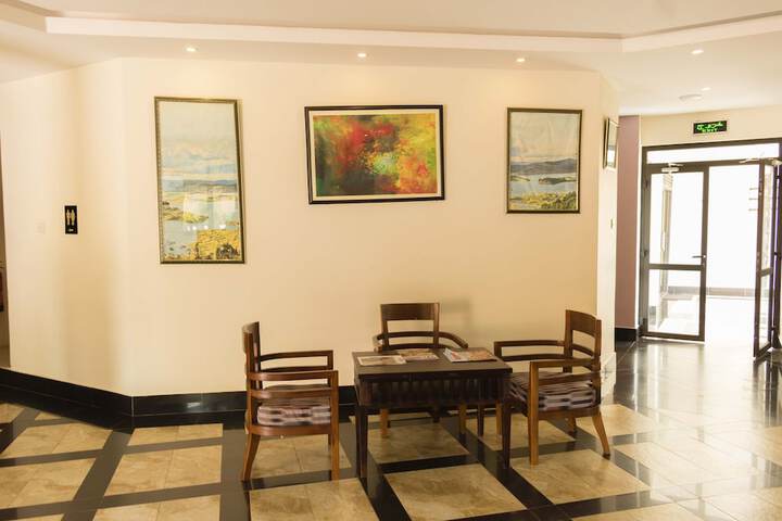 Hotel Interior 4 of 114