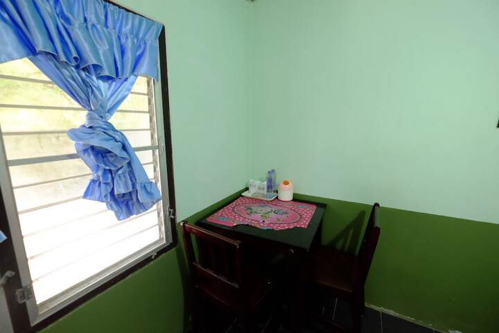 Room 17 of 31